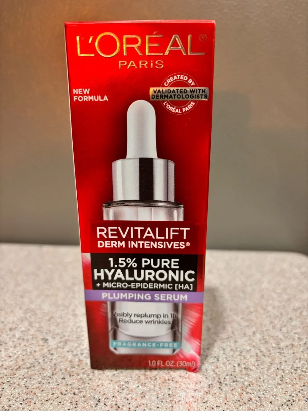 L’Oréal Revitalift Derm Intensives 1.5% Hyaluronic Acid Serum NIB